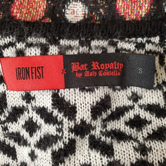Iron Fist Bat Royalty Ash Costello Black and White Bat Sweater Size S WITH FLAWS - Picture 2 of 5
